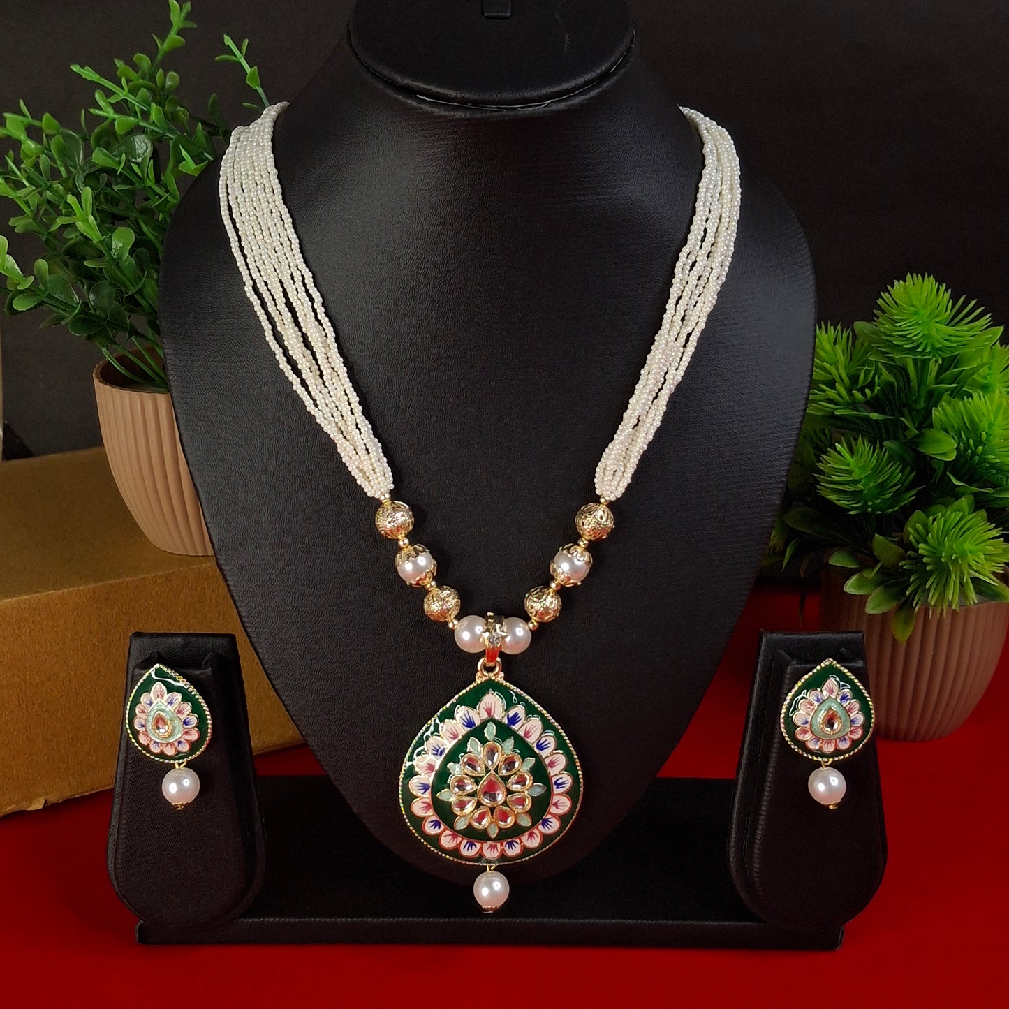 Fancy Beads Necklace Set