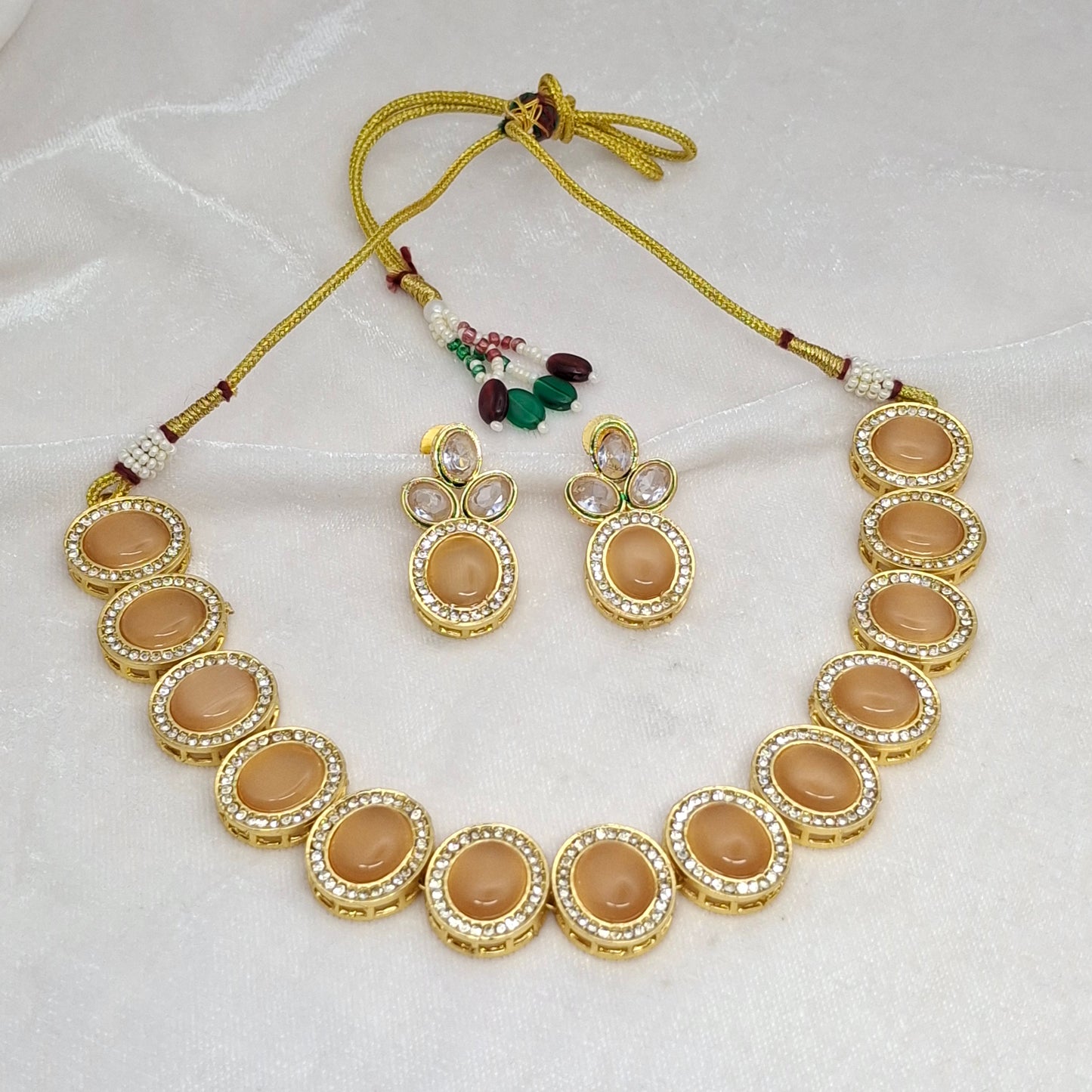 Fancy Short Necklace