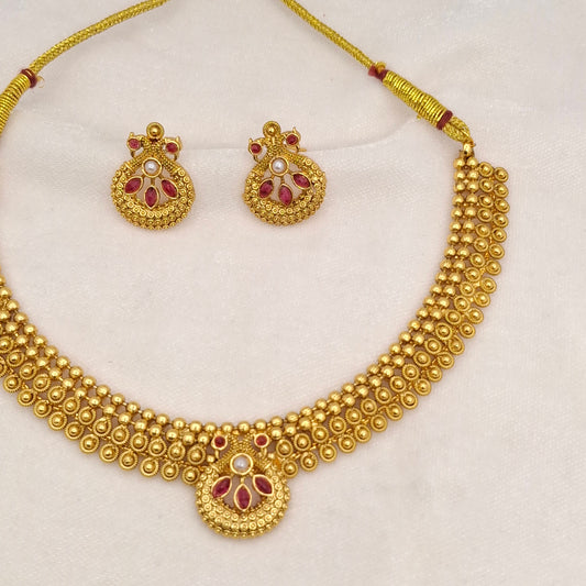 Fancy Matte Gold Short Necklace