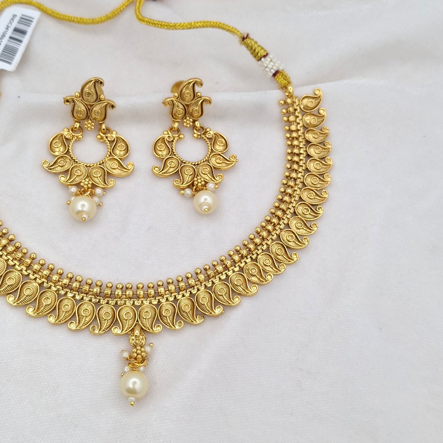 Matte Heritage Short Necklace