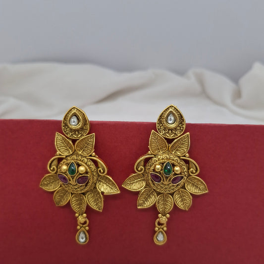 Heritage Short Necklace