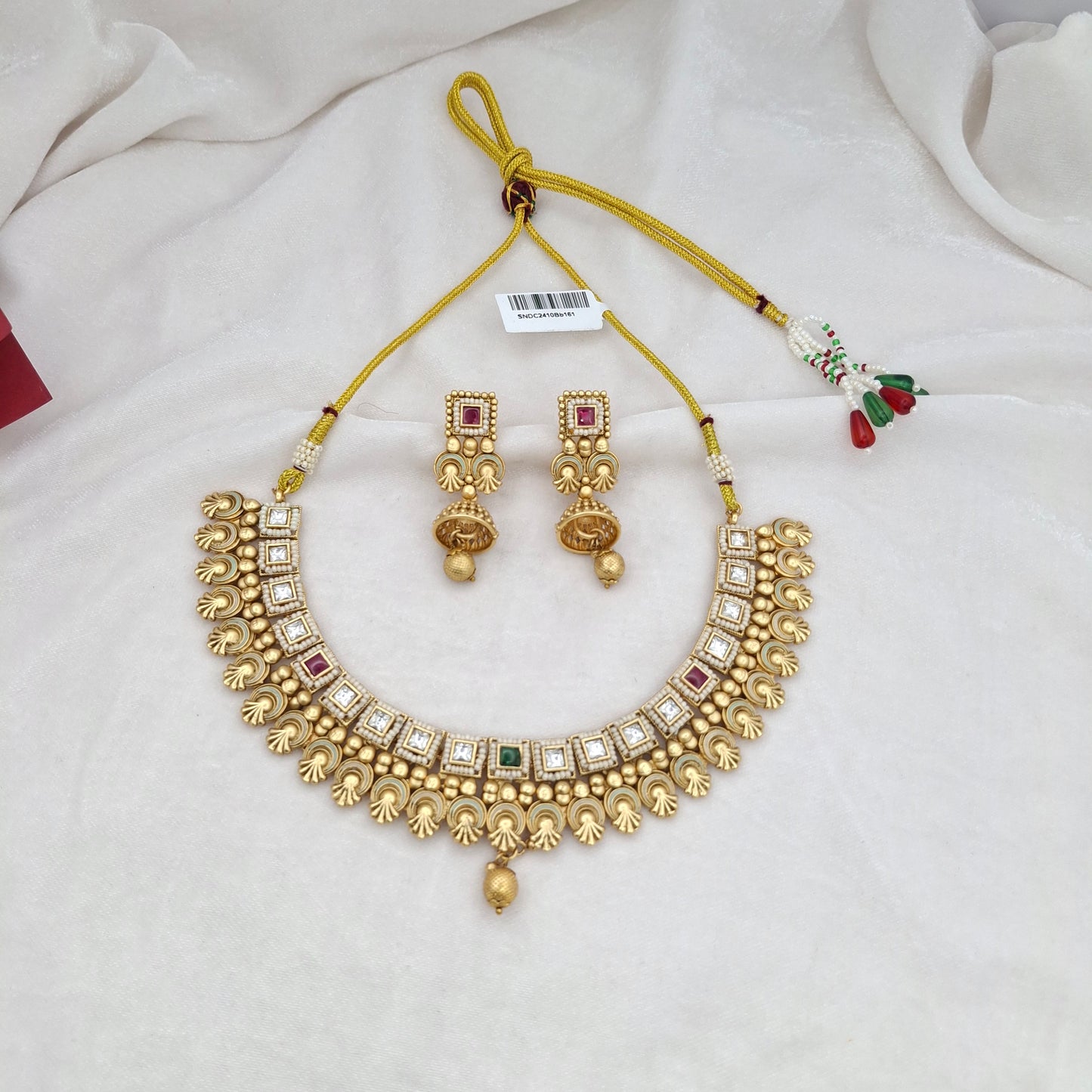 Heritage Short Necklace