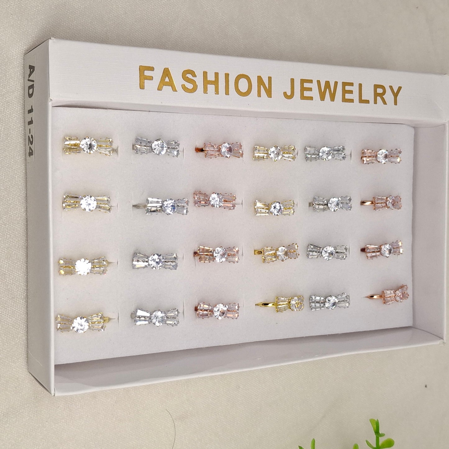 Fancy Bow Finger Ring (Free Size)