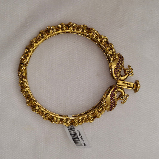 Fancy Screw Bangles Kada