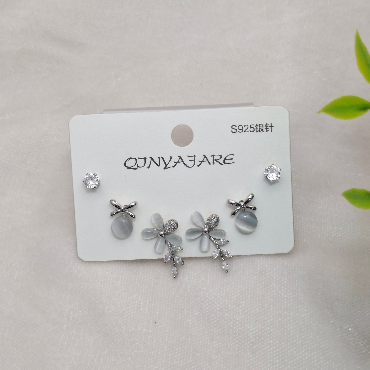 Fancy Stone & Pearl Studs Set