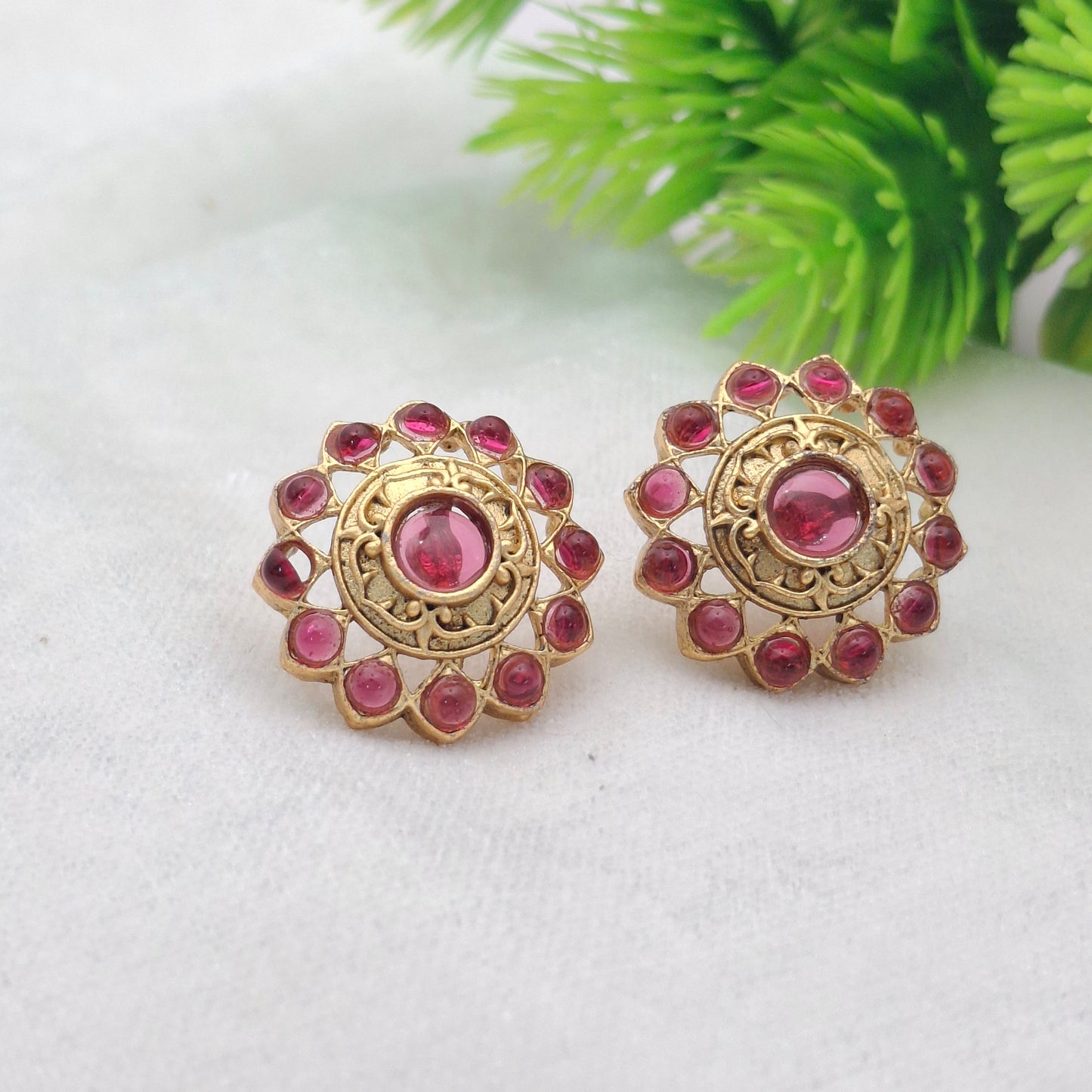 (Pack of 6) Floral Matte Studs