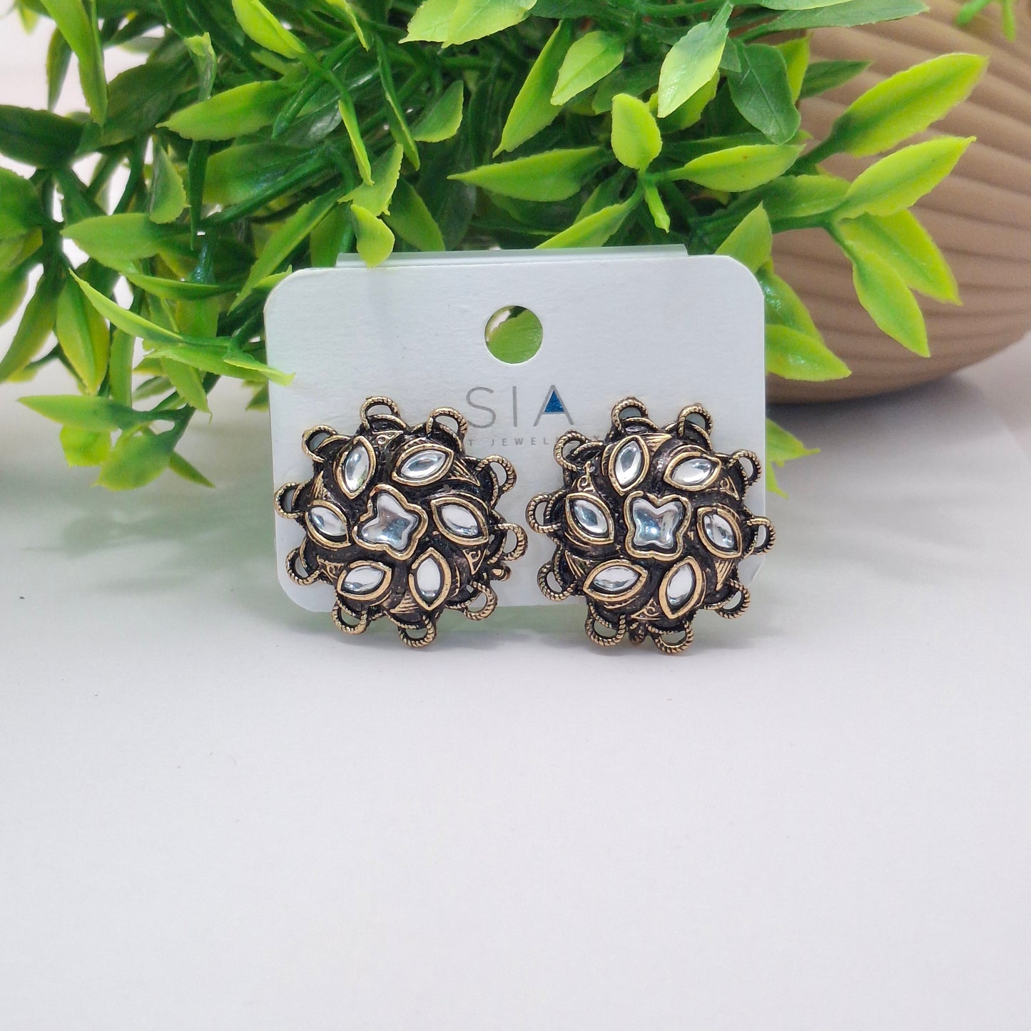 (Pack of 6) Big Oxidized Copper Studs
