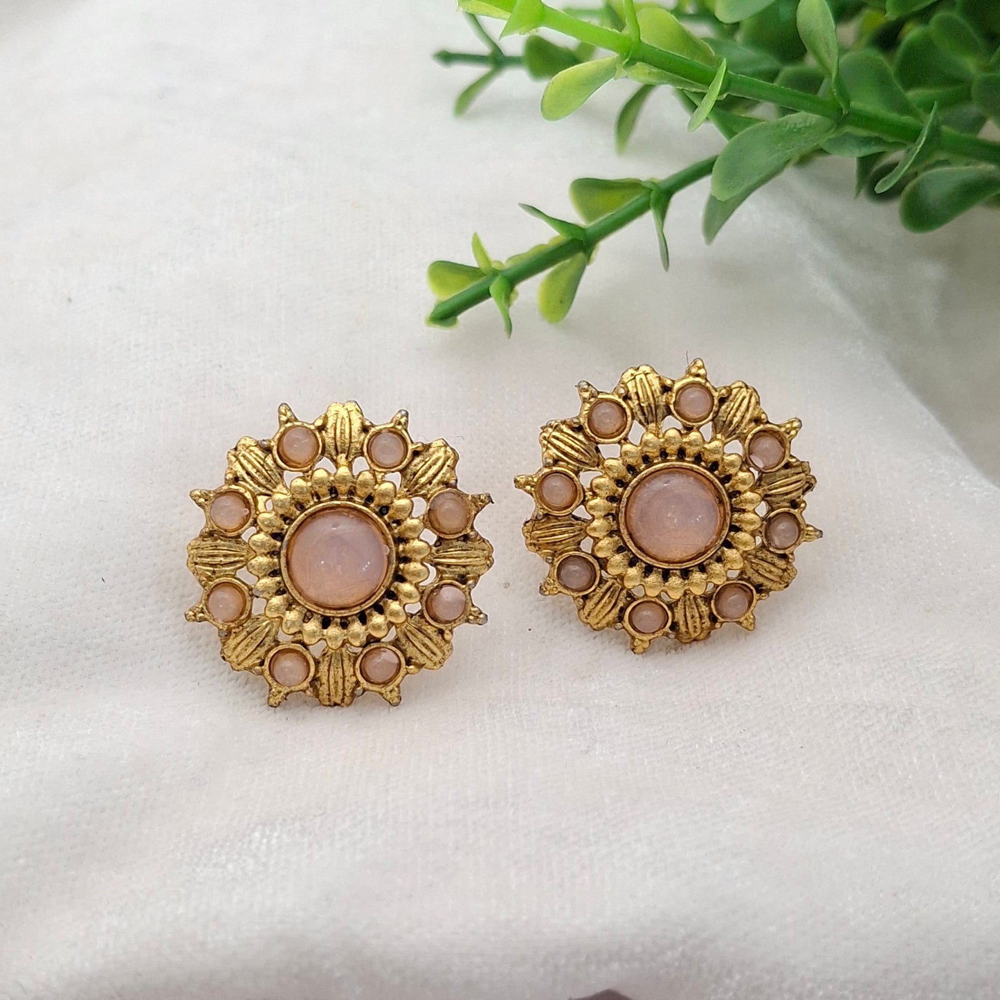 (Pack of 6) Big Round Matte Studs