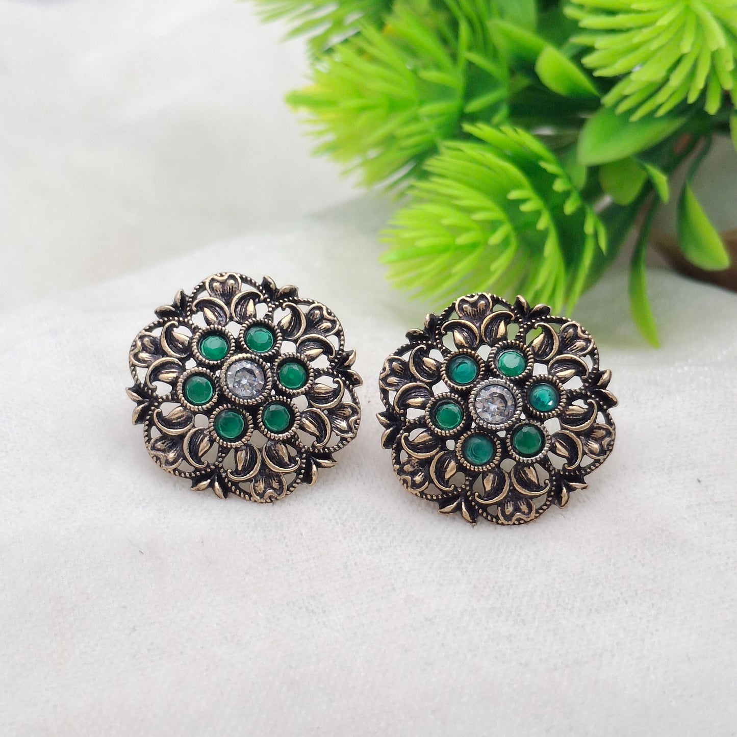(Pack of 6) Big Round Copper Studs