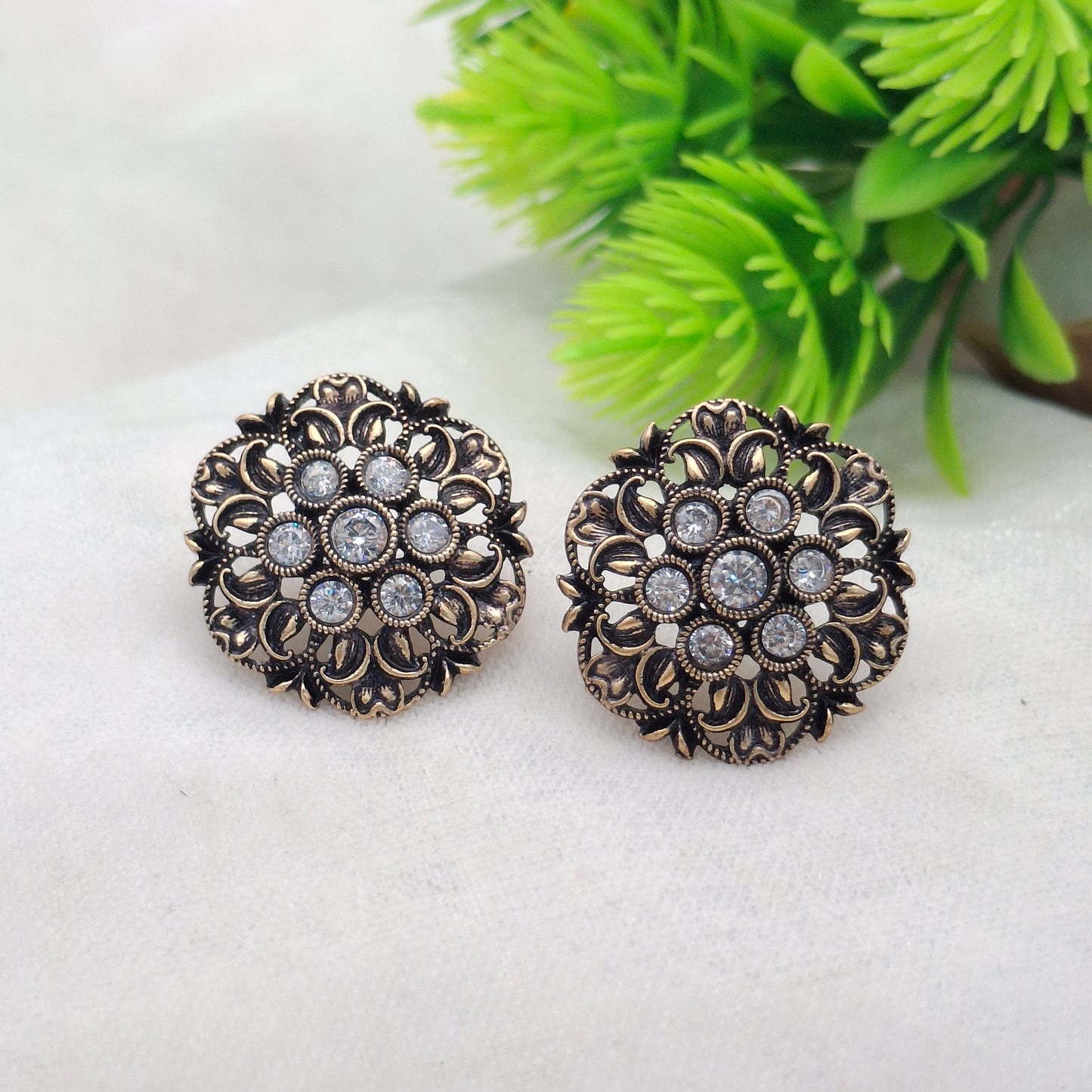 (Pack of 6) Big Round Copper Studs