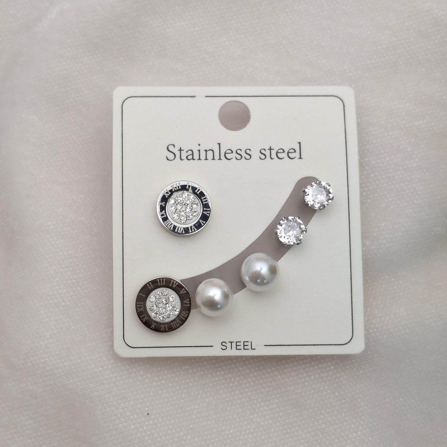 (Pack of 3 ) Round Studs Set
