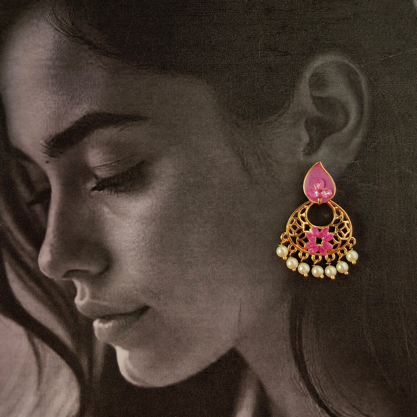 Mehfil Jhumka Earrings - Kaanke