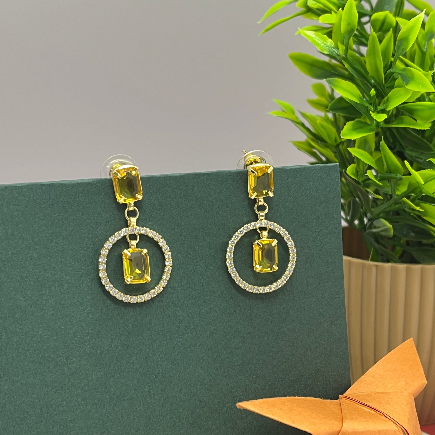 Radiant - Round Crystal Drops - Kaanke