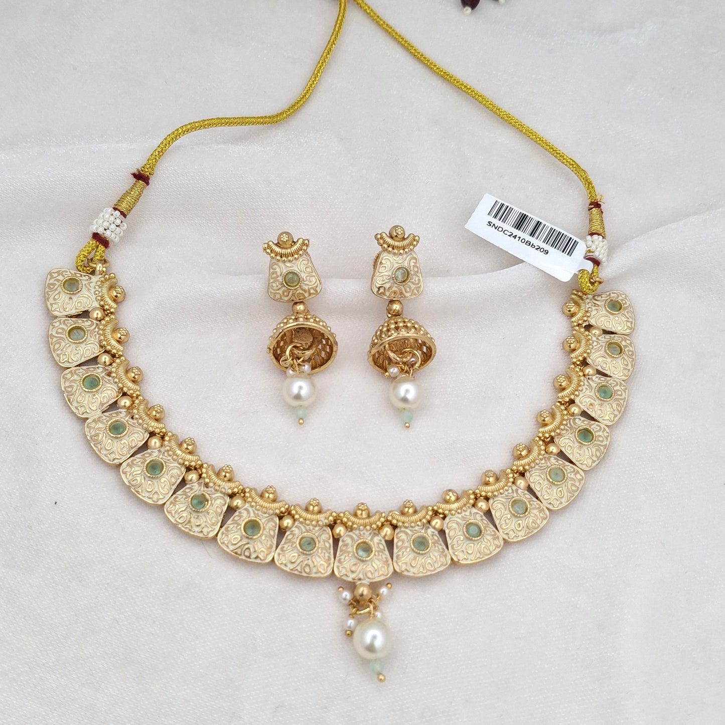 Heritage Short Necklace