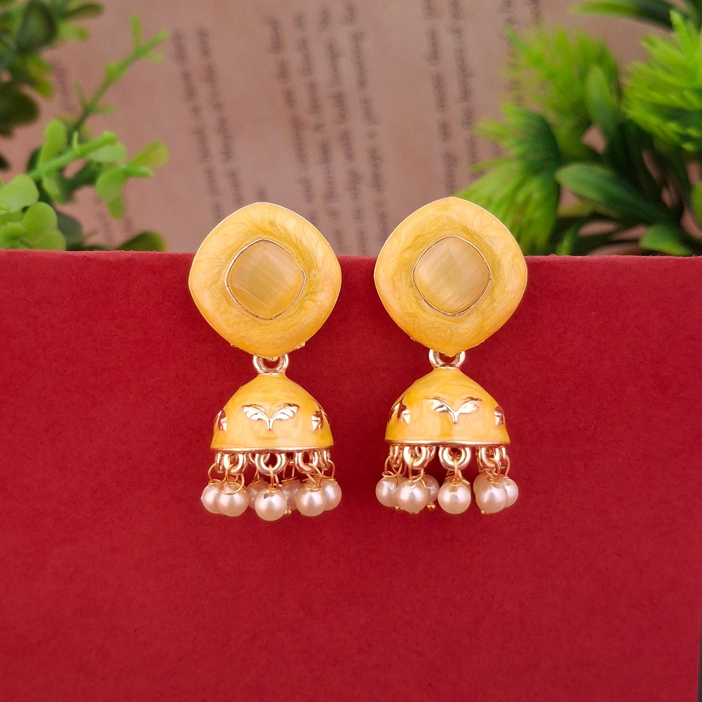 Sunlit Grace Jhumka Earrings - Kaanke