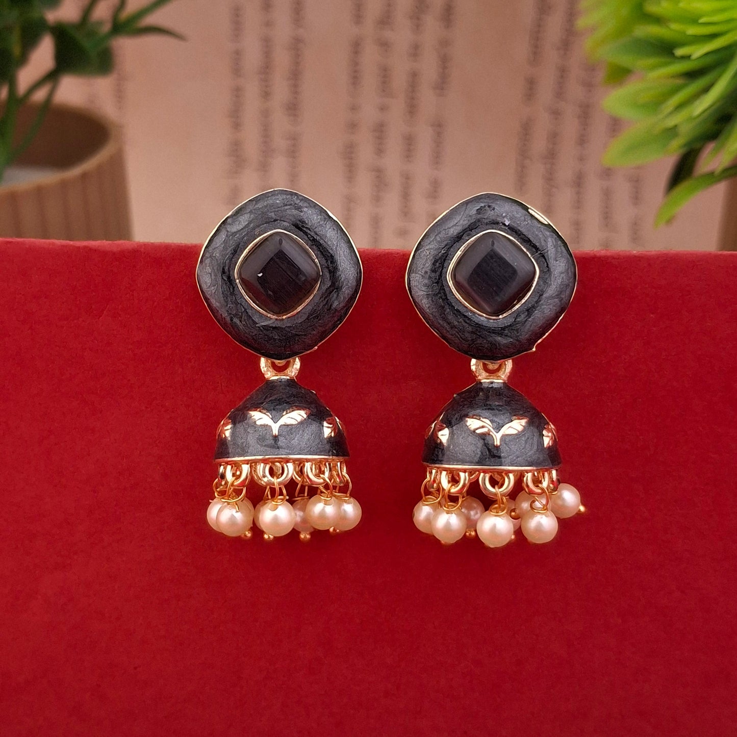 Sunlit Grace Jhumka Earrings - Kaanke