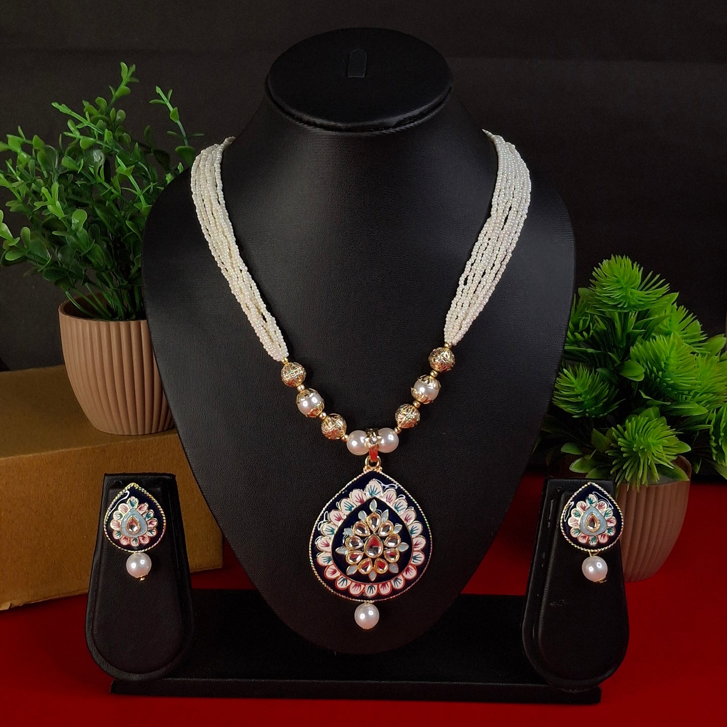 Fancy Beads Necklace Set