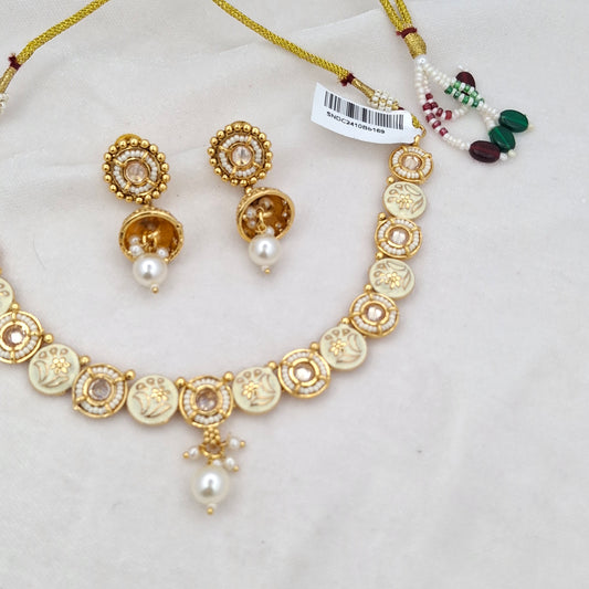 Heritage Short Necklace