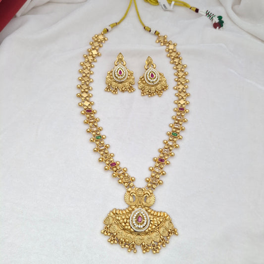 Matte Short/ Medium Necklace