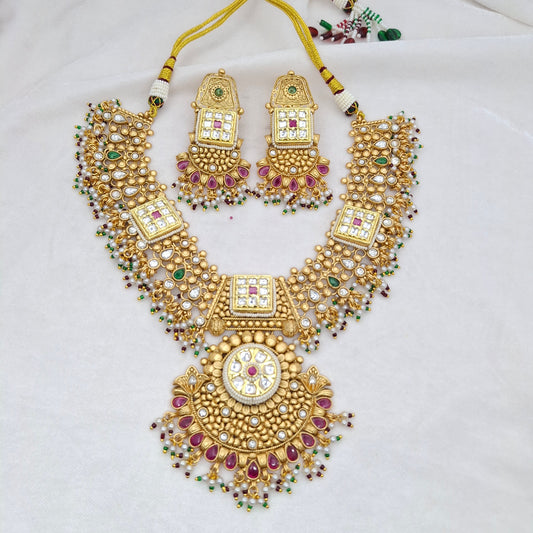 Heavy Heritage Short Necklace