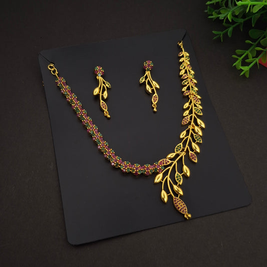Fancy Gold Short Necklace