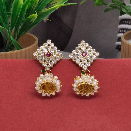 Traditional Moti Gold Jhumka