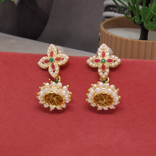 Traditional Moti Gold Jhumka