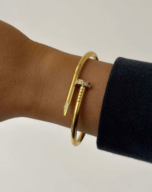 Anti Tarnish Nail Bracelet 18K Gold Plated