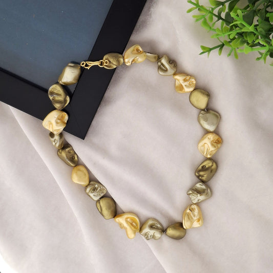 Abstract Face Bead Necklace – Gold & Olive