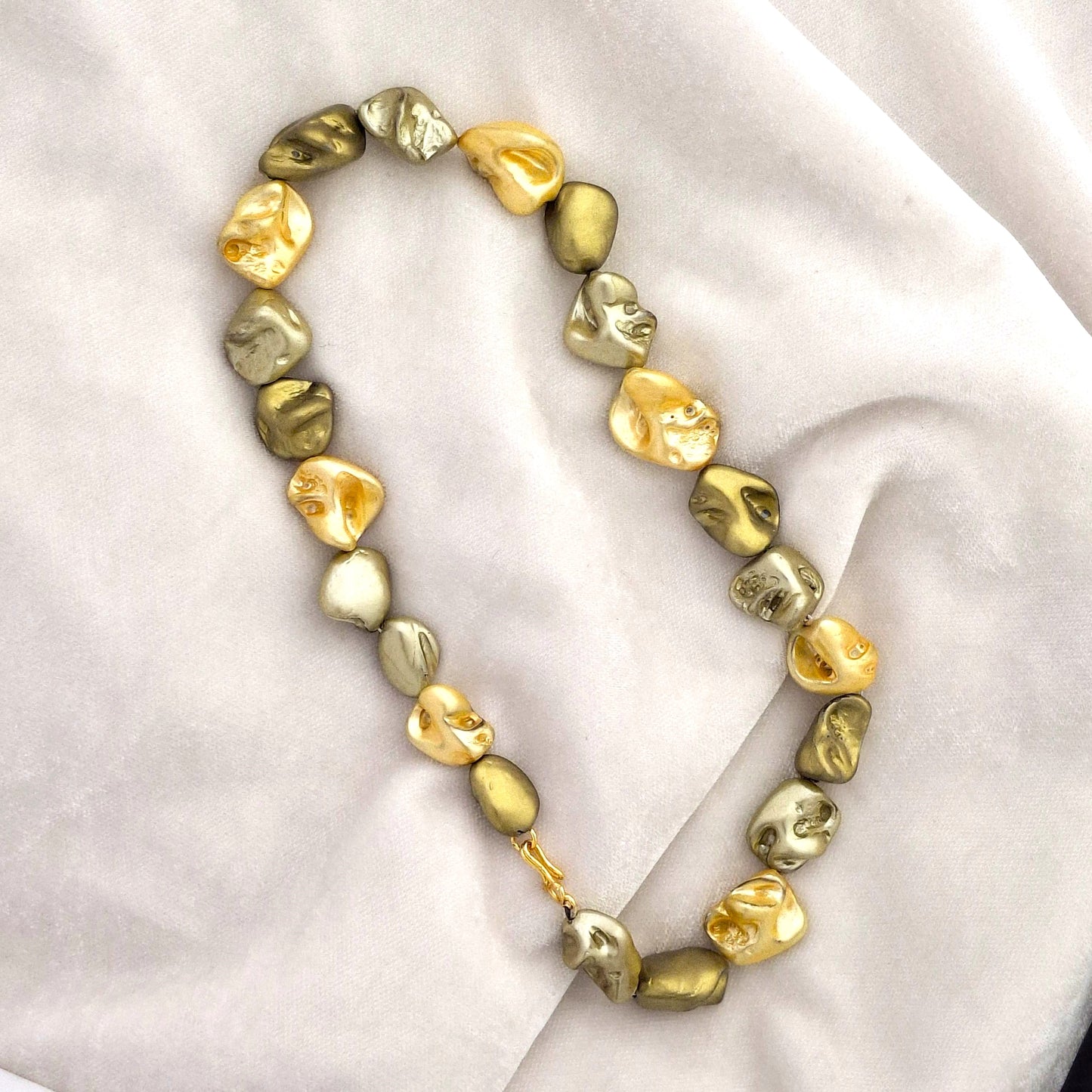 Abstract Face Bead Necklace – Gold & Olive