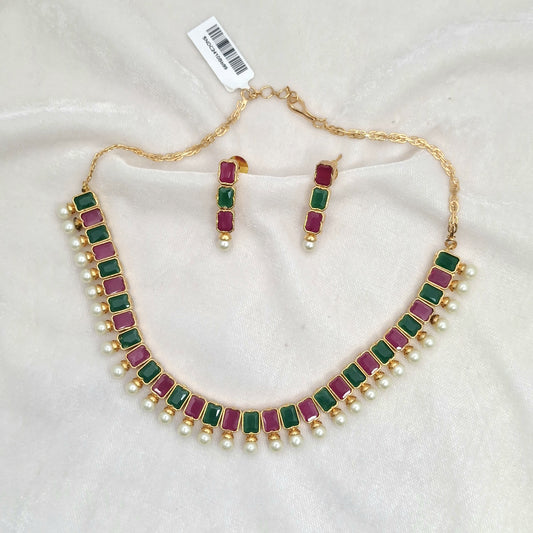 Fancy Short Necklace