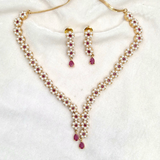 Fancy Short Necklace