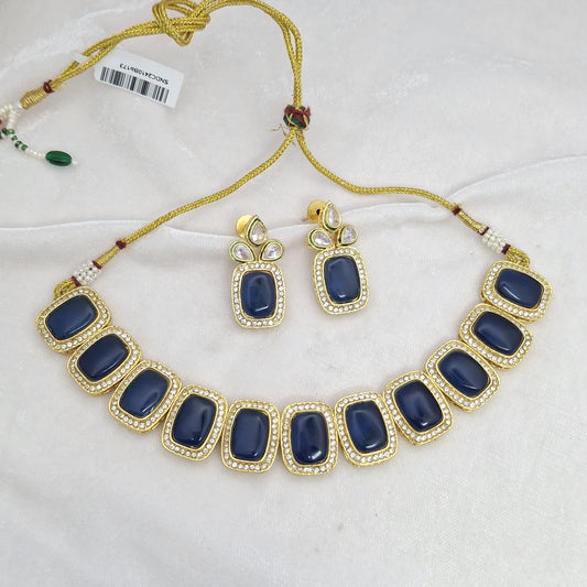Fancy Short Necklace