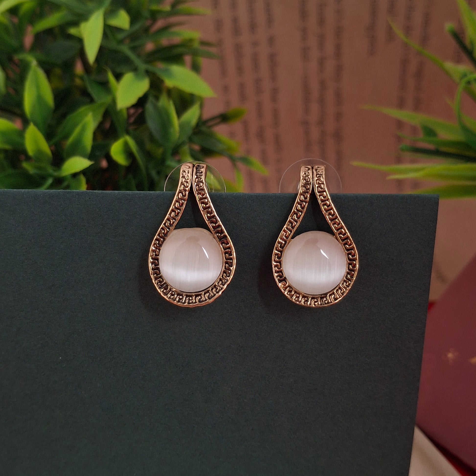 Azure Teardrop Studs - Kaanke