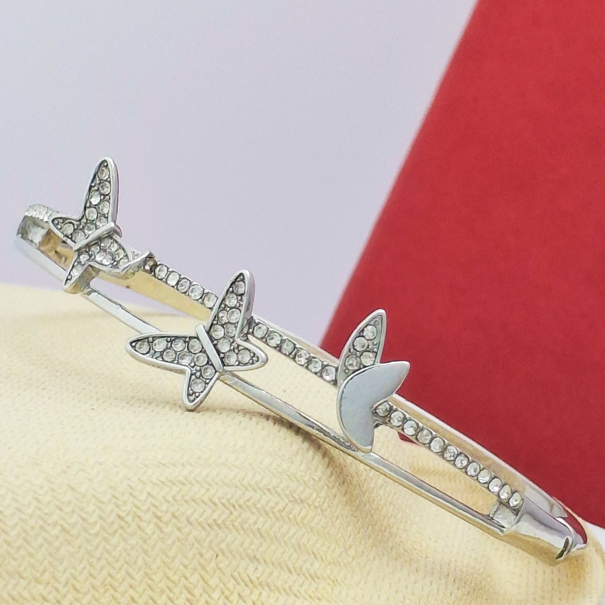 Butterfly Charm Kada - Kaanke