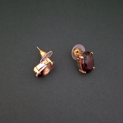 Garnet Stud Earrings - Kaanke