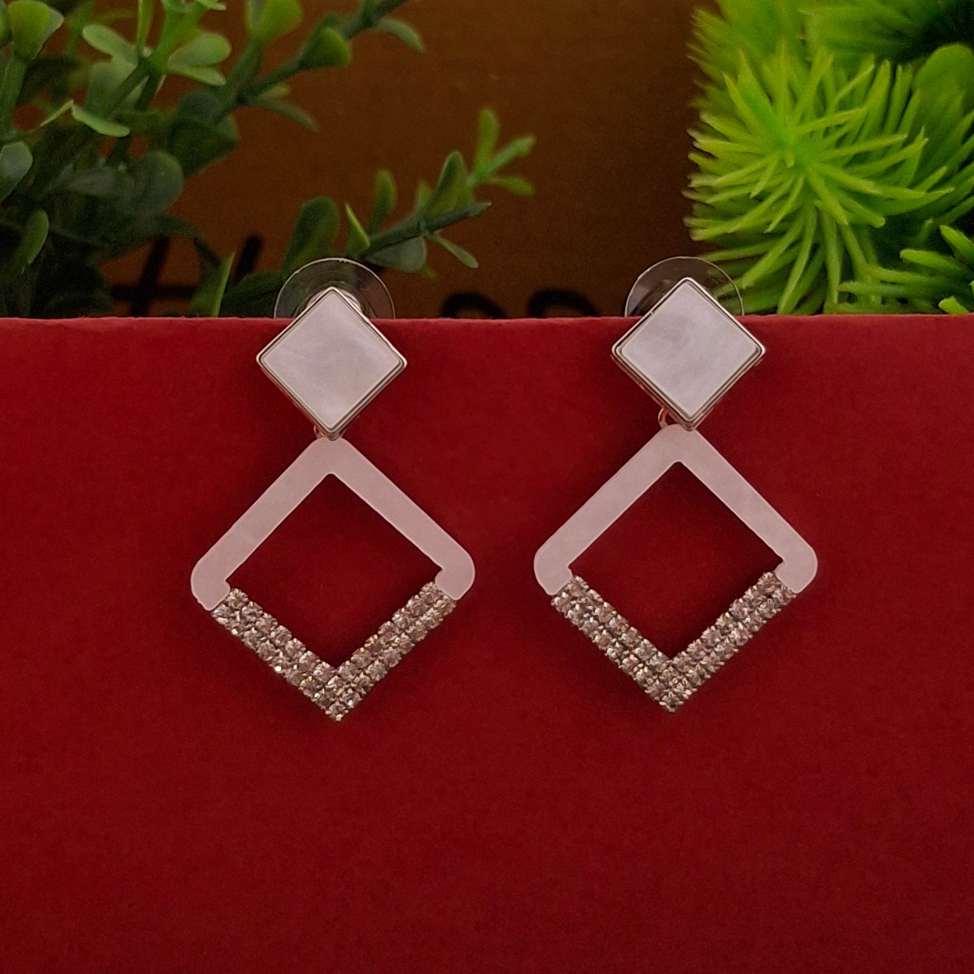 Geometric Sparkle Drop Earrings - Kaanke