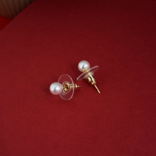 Little Pearl Stud Earrings - Kaanke