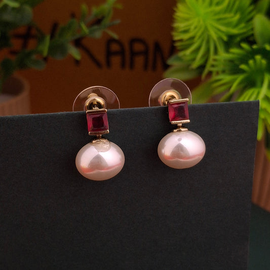 Oval Pearl Drop Earrings - Kaanke