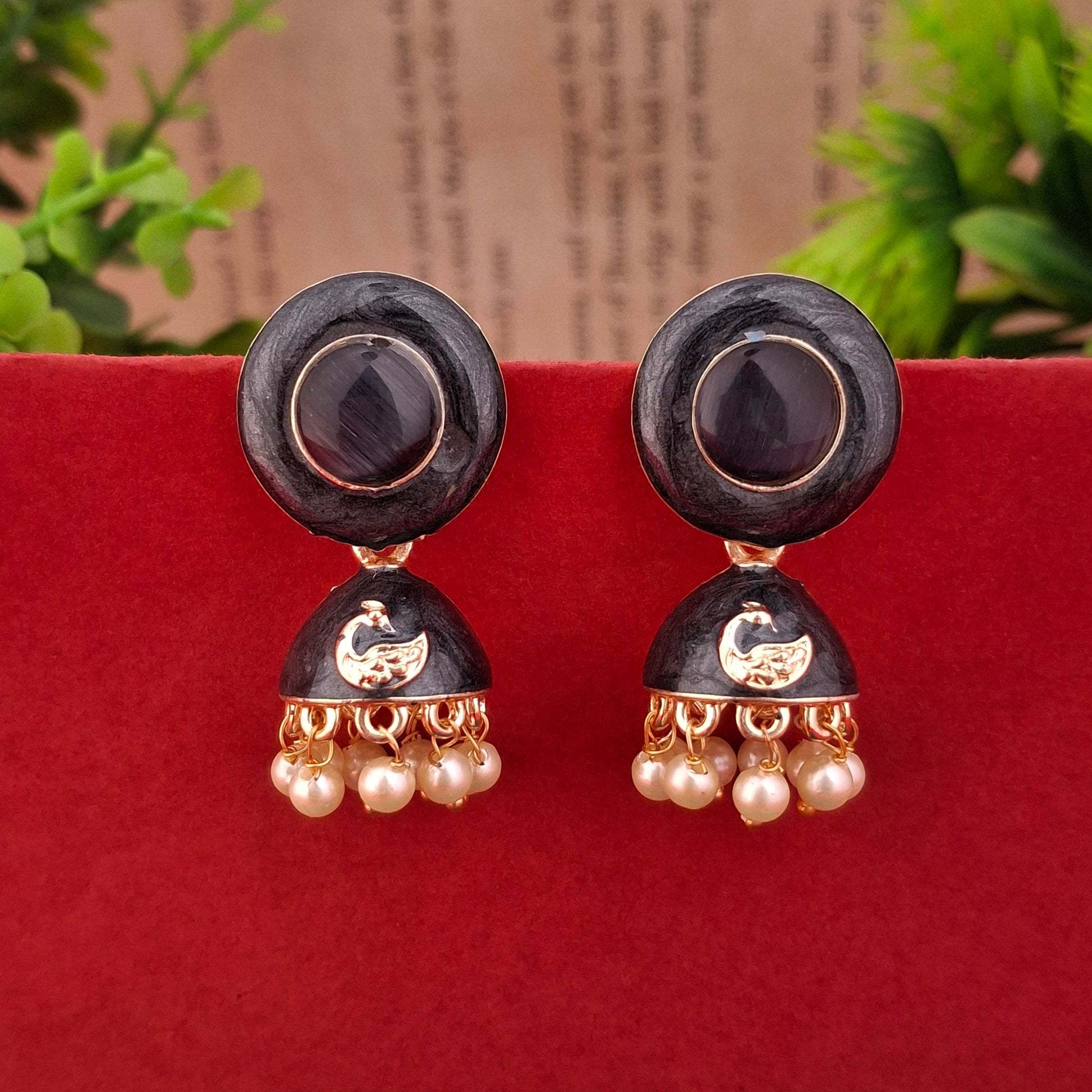 Regal Swan Jhumka Earrings - Kaanke