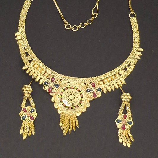 Fancy Gold Short Necklace