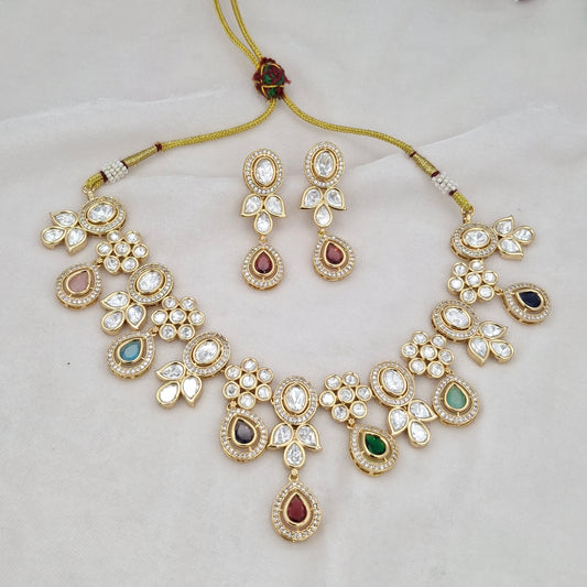 Moissanite & Kundans Short Necklace