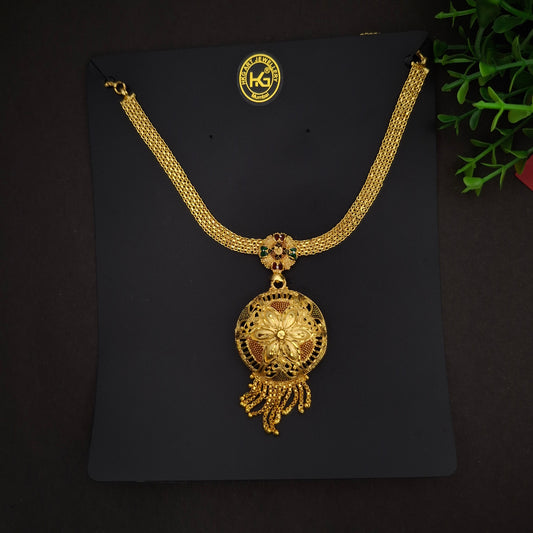 NaanTad Gold Short Necklace