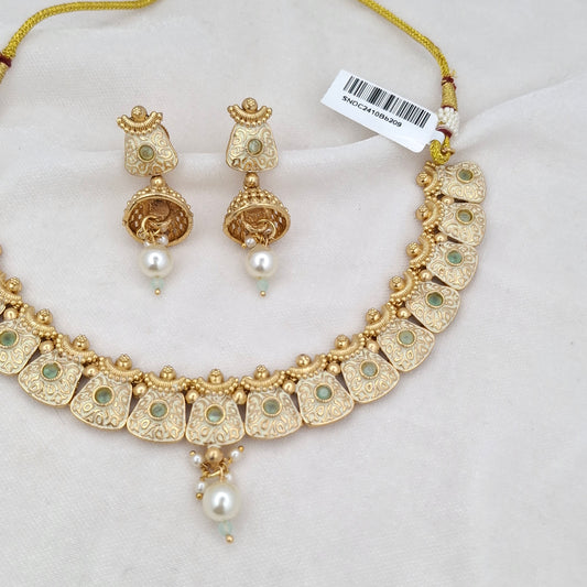Heritage Short Necklace
