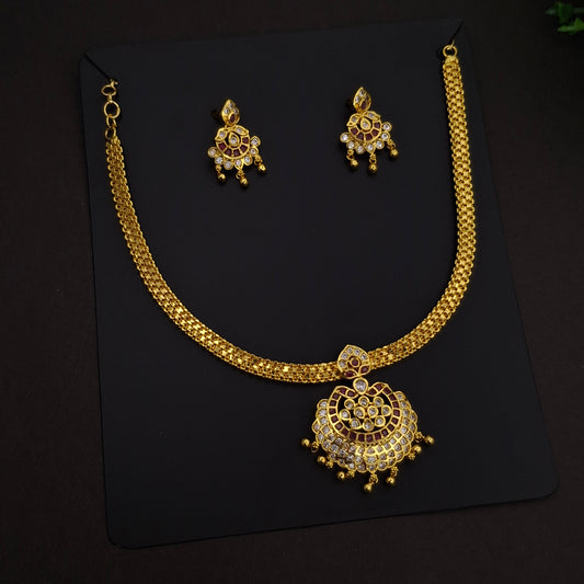 Fancy Gold Short Necklace