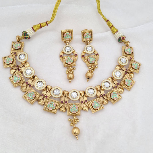 Heritage Short Necklace