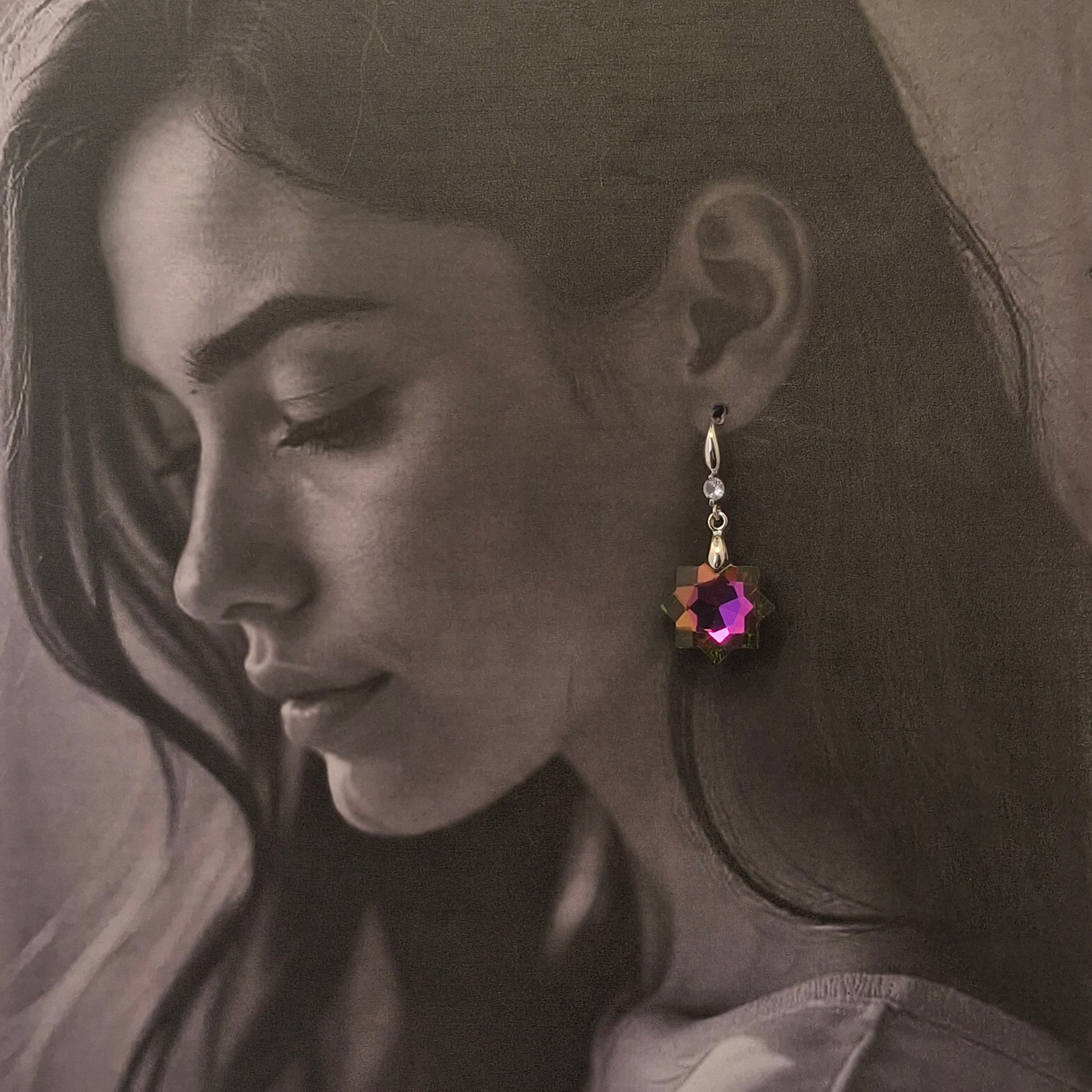 Star Glow Crystal Drop Earrings - Kaanke